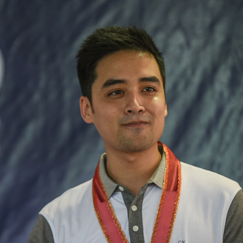 Mayor Vico Sotto smiling